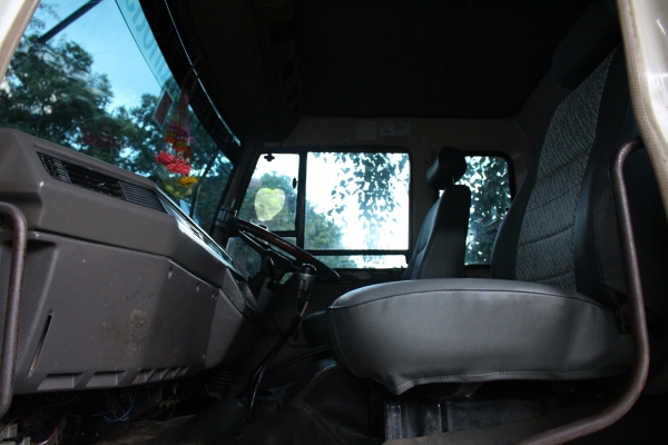 ขายด่วน MITSUBISHI  FN527M-TD5553