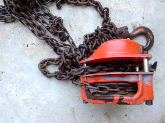 ขายรอกยกขอ ยี่ห้อ Elephant รุ่น K-75 น้ำหนัก 1 ตัน