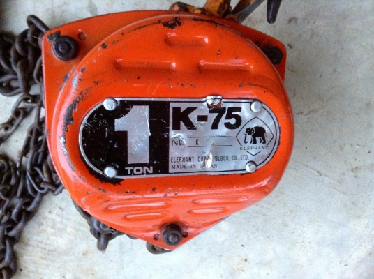 ขายรอกยกขอ ยี่ห้อ Elephant รุ่น K-75 น้ำหนัก 1 ตัน