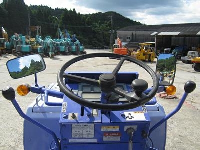 KOMATSU