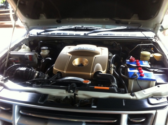 ISUZU D-MAX HI LANDER SPACECAB 2.5 Ddi i-TEQ MT ปี 50 รถบ้านสวยจัดรอบคันพร้อมใช้งาน ไม่เคยมีอุบัติเหตุ เครื่องแห้งแรงดี ภายในเก๋งคอนโซลสวยครบ CD MP3 พ.เพาเวอร์ ก.ไฟฟ้า กระจกมองข้างปรับไฟฟ้า บันไดข้าง กระบะปูพื้นยางลายเนอร์ ล้อแม็กลายสวย ยางสภาพดี 70\% พร้อ