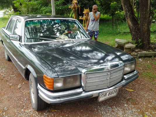 รถยนต์ Benz รถยนต์ Benz