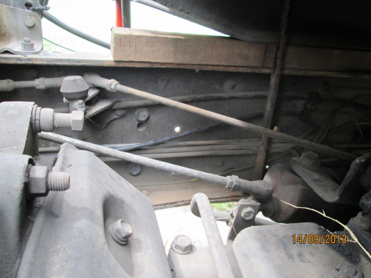 HINO-หัวสมอทอง-เครื่องHO7Cโบว์-NGVเพียวๆ5ถัง---ลดแล้ว690,000--- HINO-หัวสมอทอง-เครื่องHO7Cโบว์-NGVเพียวๆ5ถัง---ลดแล้ว690,000---