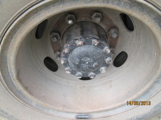 HINO-หัวสมอทอง-เครื่องHO7Cโบว์-NGVเพียวๆ5ถัง---ลดแล้ว690,000--- HINO-หัวสมอทอง-เครื่องHO7Cโบว์-NGVเพียวๆ5ถัง---ลดแล้ว690,000---