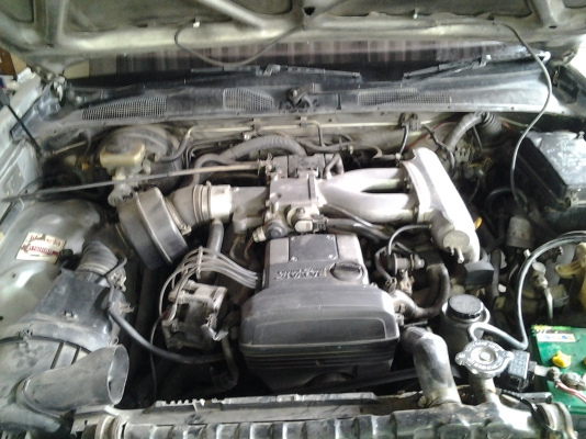 รถยนต์ TOYOTA CROWN