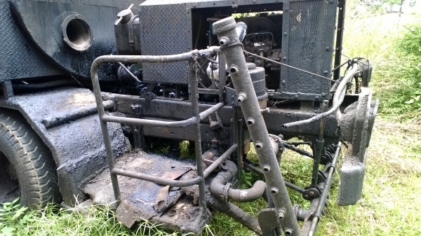 รถสเปรย์ยาง..6ล้อNISSAN UD CMF87Eเครื่อง180แรง FE6 รถสวย เดิมๆสีเดิม รถห้างแท้..