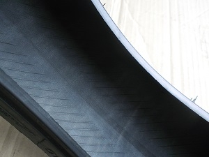 ขายยาง \% 1 คู่