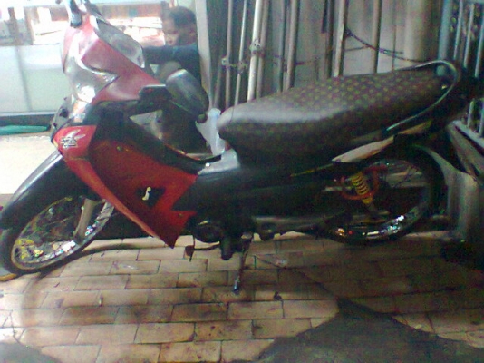 ขายเวฟ100z เอาครัซออกแล้ว6000ลดแล้วขายแล้วครับ ขอบคุณครับ