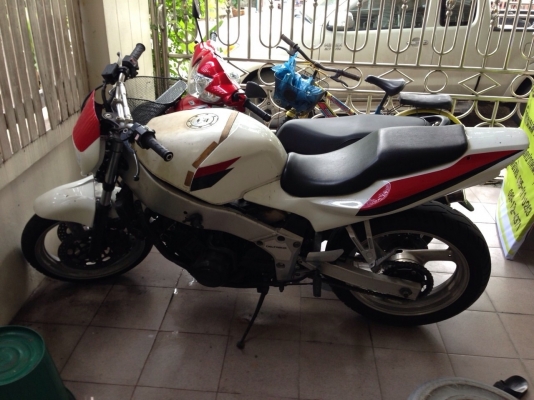 ขายYAMAHA FZR400ถูกๆทะเบียแท้ ขายYAMAHA FZR400ถูกๆทะเบียแท้