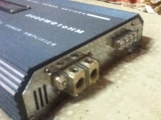 ขายแอมป์ MOHAWK รุ่น M2000.1 Cass D 2000W สภาพสวยๆ ลดราคา 6500.- ขายแอมป์ MOHAWK รุ่น M2000.1 Cass D 2000W สภาพสวยๆ ลดราคา 6500.-