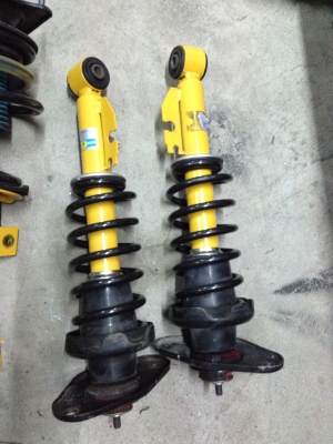 ขายโช็ค Bilstein ใส่ mini cooper r50-r53