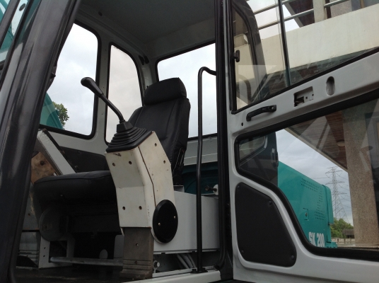 ขายรถแบคโฮ KOBELCO รุ่นSK200 MARK III ปรับสภาพใหม่ สภาพพร้อมใช้งาน เอกสารครบ ขายรถแบคโฮ KOBELCO รุ่นSK200 MARK III ปรับสภาพใหม่ สภาพพร้อมใช้งาน เอกสารครบ