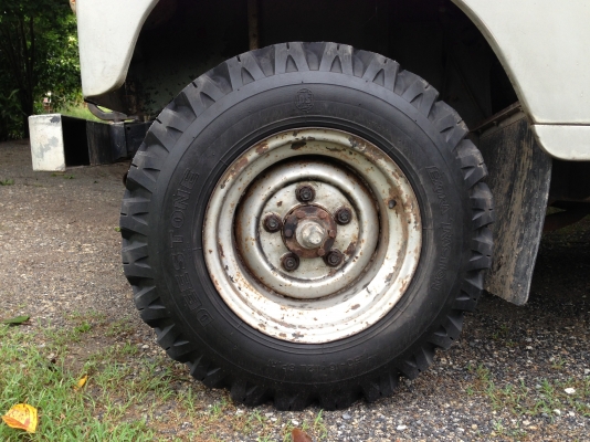 ขายยาง ก.ไก่ Deestone 7.50-16 งามๆ