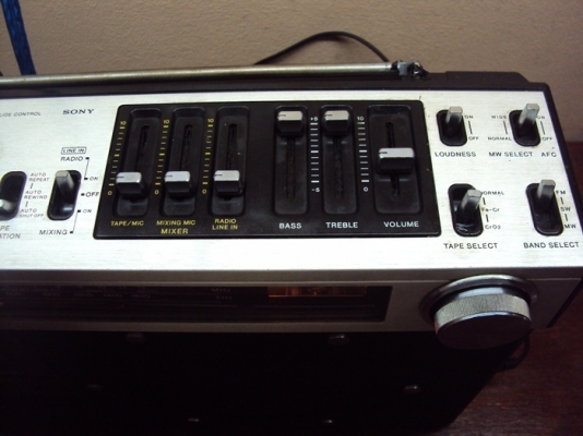 ขายวิทยุเทป SONY  SS-H77