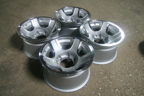 LENSO 5 ก้าน  15x8.5 ET-28 6รู139.7