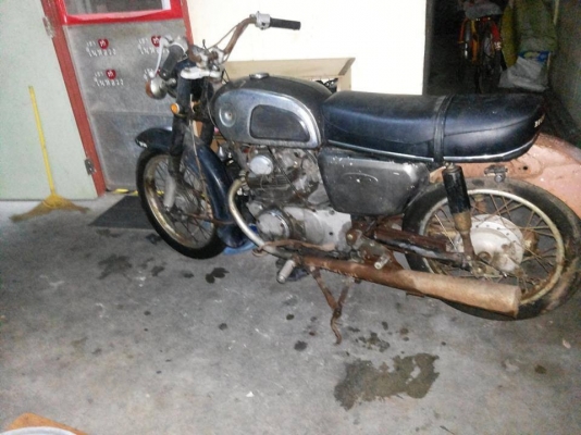 Re: ขาย cd175 สวยๆ 35000 มีเล่ม มีเอกสาร เครื่องจอดนาน ของเดิมเยอะ ขายถูกๆ  สีแห้งๆ 0918759329