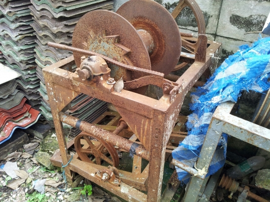 เหลืออยู่เพียงชุดเดียวแล้วครับ ลิฟท์กระป๋องพร้อมมอร์เตอร์ 3 แรง ขายถูก