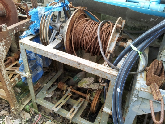 เหลืออยู่เพียงชุดเดียวแล้วครับ ลิฟท์กระป๋องพร้อมมอร์เตอร์ 3 แรง ขายถูก