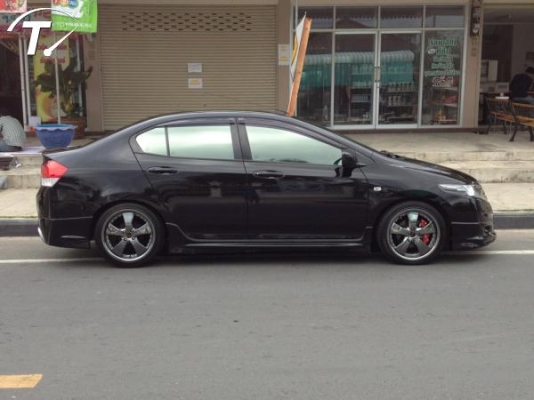 ขาย ด่วน honda city2010 Auto เอกสารพร้อมโอน