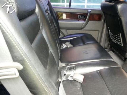 ISUZU trooper 4 wd มือ 1 ( ผ่อนได้) เดิมๆทั้งคัน พิสูจน์เลยครับ ISUZU trooper 4 wd มือ 1 ( ผ่อนได้) เดิมๆทั้งคัน พิสูจน์เลยครับ