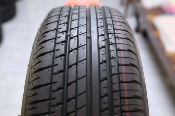 ล้อกะทะ Honda City 15นิ้ว พร้อมยางป้ายแดง ปี13 ล้อกะทะ Honda City 15นิ้ว พร้อมยางป้ายแดง ปี13