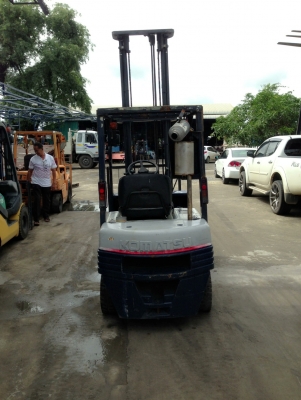 ***ขายด่วน***KOMATSU FD18-15เสา5เมตร สนใจติดต่อ083-062-0223