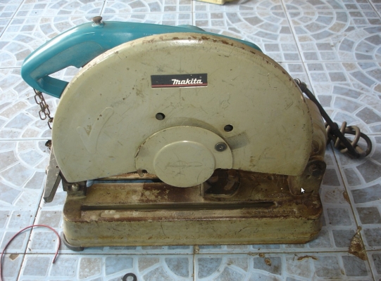 ขายแท่นตัดไฟเบอร์ 14 นิ้ว 2000 วัตต์ Makita รุ่น 2414NB