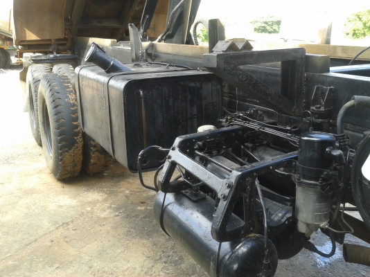 ขายร็อกกี้ 10ล้อ2เพลา240แรง