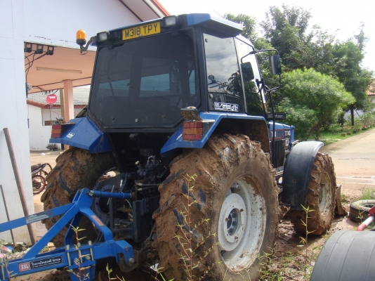ขายรถไถ NEWHOLLAND 7740 TURBO 4WD