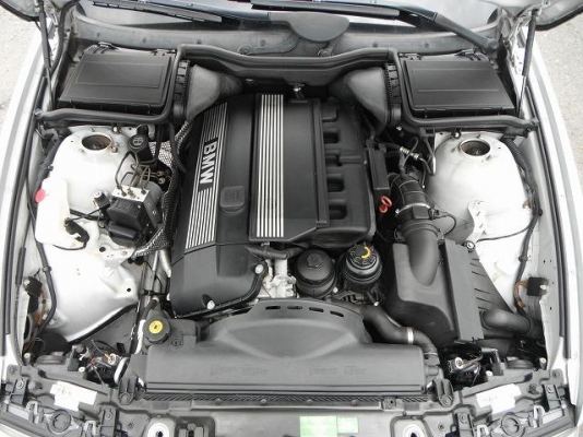 เชิญร่วมประมูลรถยนต์ประสบอุบัติเหตุเเละมือสอง ทางเรามีบริการส่งภายในญี่ปุ่นครับ