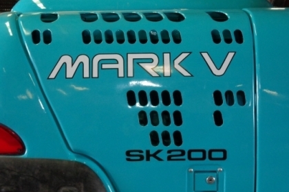 ขาย Kobelco SK200 M5 สวย พร้อมใช้ โทร 088-4501277