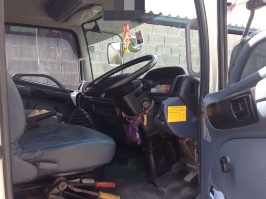 รถฮีโน่ 6 ล้อดั้ม 150 แรงม้า ปี 52 สนใจติดต่อ 081 - 6079515 รถฮีโน่ 6 ล้อดั้ม 150 แรงม้า ปี 52 สนใจติดต่อ 081 - 6079515