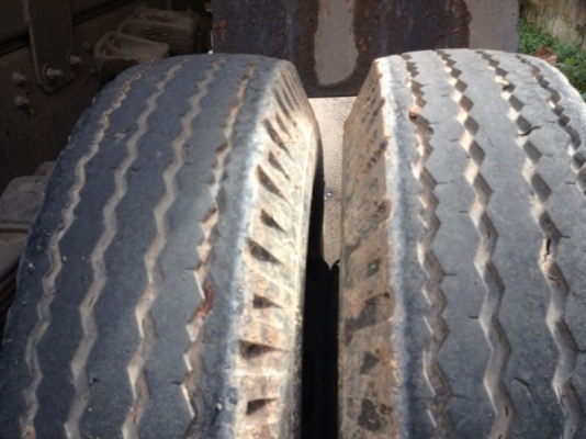 รถฮีโน่ 6 ล้อดั้ม 150 แรงม้า ปี 52 สนใจติดต่อ 081 - 6079515 รถฮีโน่ 6 ล้อดั้ม 150 แรงม้า ปี 52 สนใจติดต่อ 081 - 6079515