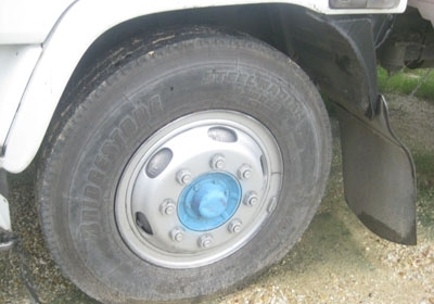 ขาย Deca Uro 2 ปี 48 หกล้อตู้สิบบานยาว 7.2 m สวยมาก โทร 088-4501277 ขาย Deca Uro 2 ปี 48 หกล้อตู้สิบบานยาว 7.2 m สวยมาก โทร 088-4501277