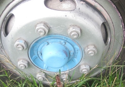 ขาย Deca Uro 2 ปี 48 หกล้อตู้สิบบานยาว 7.2 m สวยมาก โทร 088-4501277 ขาย Deca Uro 2 ปี 48 หกล้อตู้สิบบานยาว 7.2 m สวยมาก โทร 088-4501277