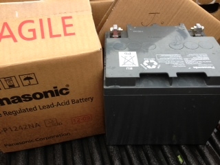 ขายแบตเตอรี่แห้งสำหรับรถไฟฟ้า,รถกอล์ฟ สั่งมาเหลือ