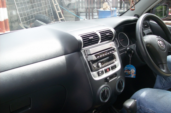 OTA AVANZA ปี06 เครื่อง 1300 CC สี บรอนส์เงิน 295.000 บาท ติดต่อ 088_9154209 ทุกเวลาเจ้าของขายเองค่ะ