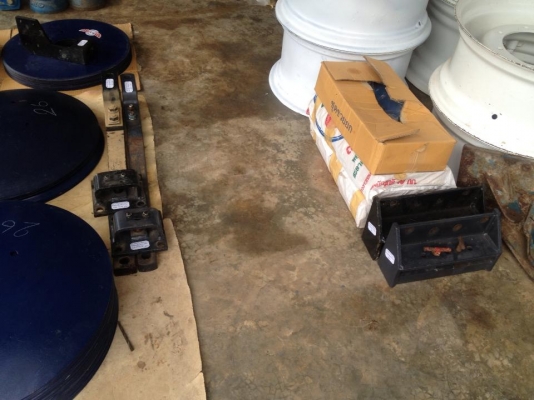 ขาย คานลากท้ายรถไถฟอร์ด ของแท้ติดรถมีทั้งตรงรุ่น10S/NH40 และตรงรุ่นTS/รุ่นล่าสุด