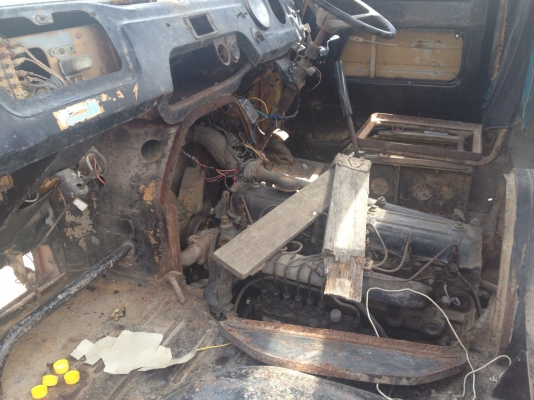 ประกาศขาย รถโม่ปูน HINO มือสองใช้งานได้ดีตามปกติ 195,000