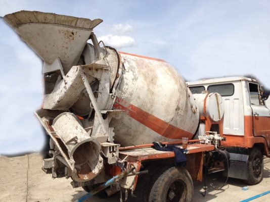 ประกาศขาย รถโม่ปูน HINO มือสองใช้งานได้ดีตามปกติ 195,000