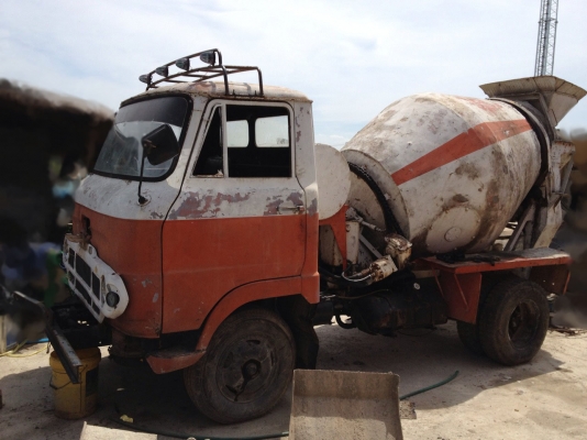 ประกาศขาย รถโม่ปูน HINO มือสองใช้งานได้ดีตามปกติ 195,000