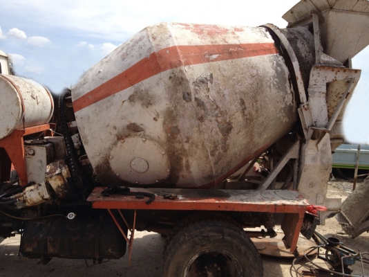 ประกาศขาย รถโม่ปูน HINO มือสองใช้งานได้ดีตามปกติ 195,000