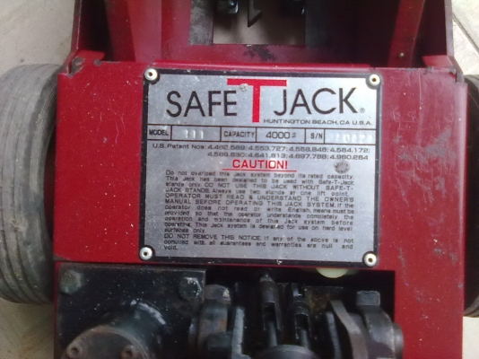 แม่แรงยกรถ SAFETJACK ของ U.S.A