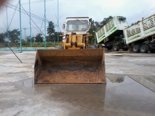 ขายรถตัก komatsu 510 เอวอ่อน สภาพสวยพร้อมใช้งาน