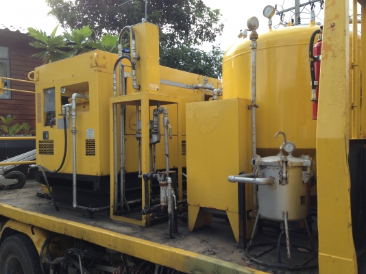 ขายรถตีเส้นถนน