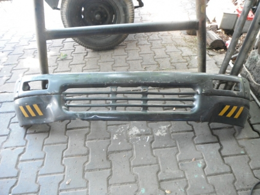 ขายกันชนโตโยต้า LN106 ของเดิมติดรถมา สภาพสวย