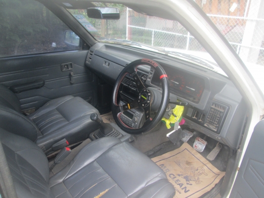 ต้องการขาย  MAZDA  B 2500 ปี  1995