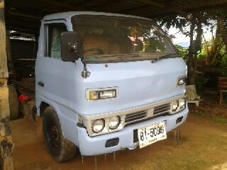 ISUZU  TLเครือง88แรง เครืองดี คัชซีใช้ได้  ทะเบียนพร้อมโอน