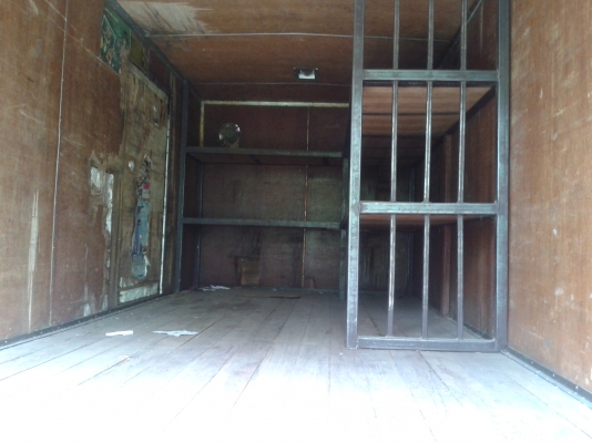 ขายตู้ยกลงจากHINO FC