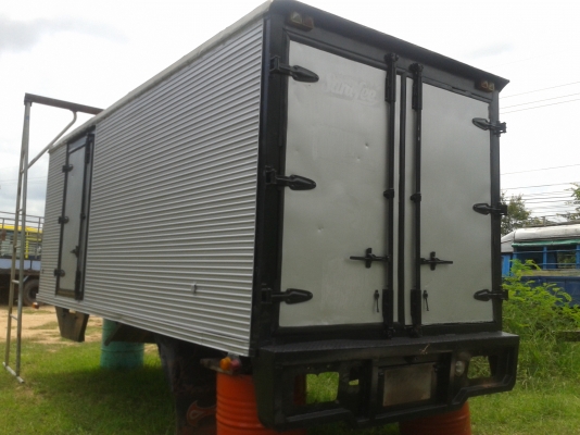 ขายตู้ยกลงจากHINO FC